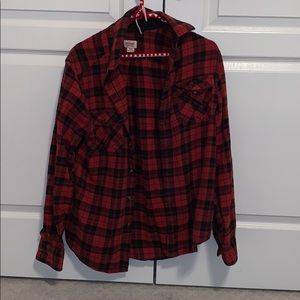 Black & red button up flannel